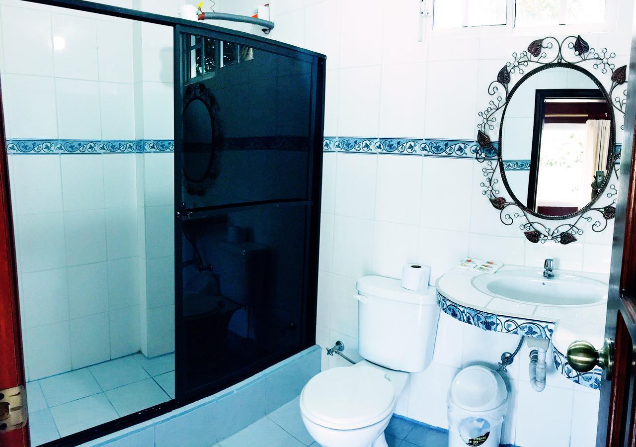 Hosteria Don Elias Puyo Dış mekan fotoğraf